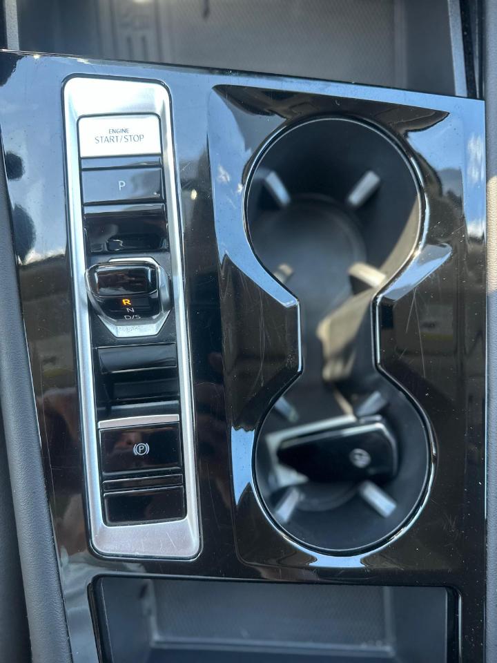 Volkswagen Atlas SE w/Technology 2025