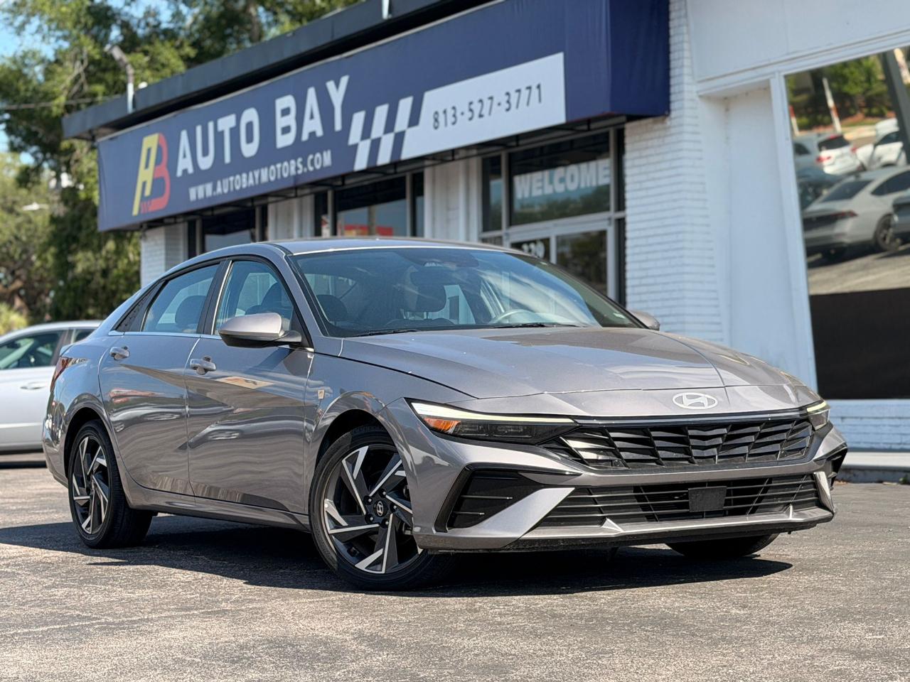 Hyundai Elantra SEL Convenience 2025