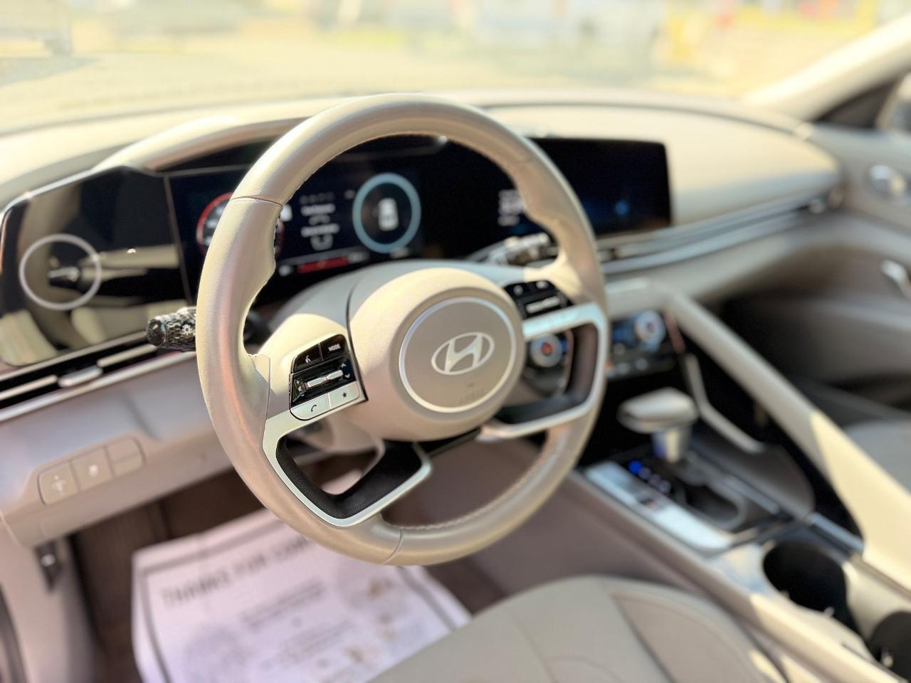 Hyundai Elantra SEL Convenience 2025