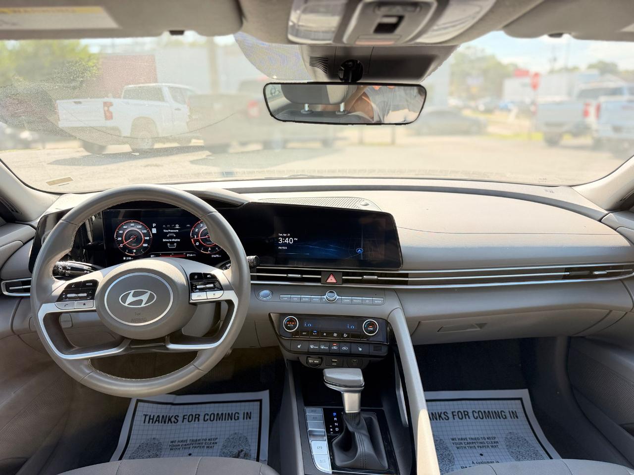 Hyundai Elantra SEL Convenience 2025