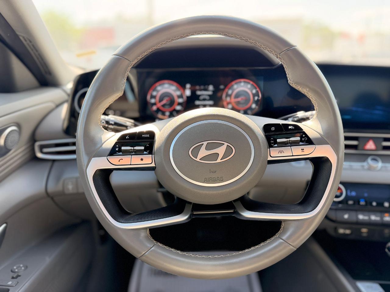 Hyundai Elantra SEL Convenience 2025