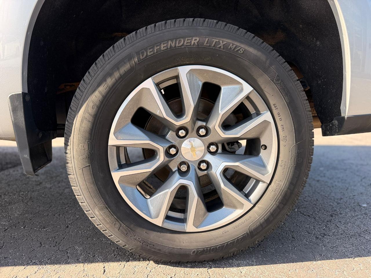 Chevrolet Silverado 1500 LT Crew Cab 4WD 2021