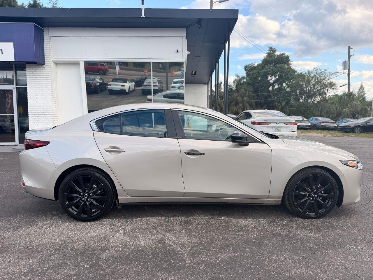 Mazda MAZDA3 2.5 S Select Sport 2024