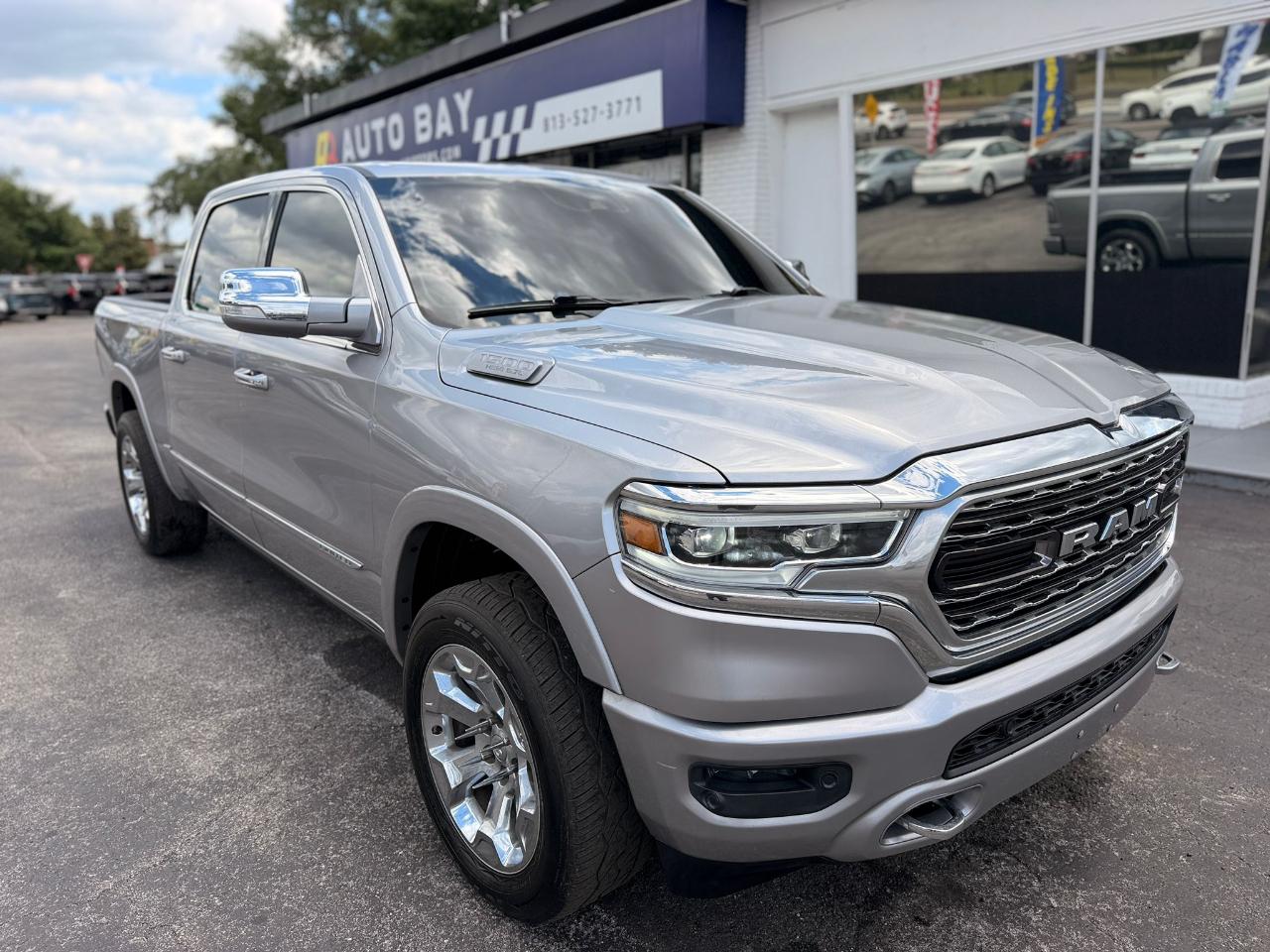 RAM 1500 Limited Crew Cab SWB 4WD 2019
