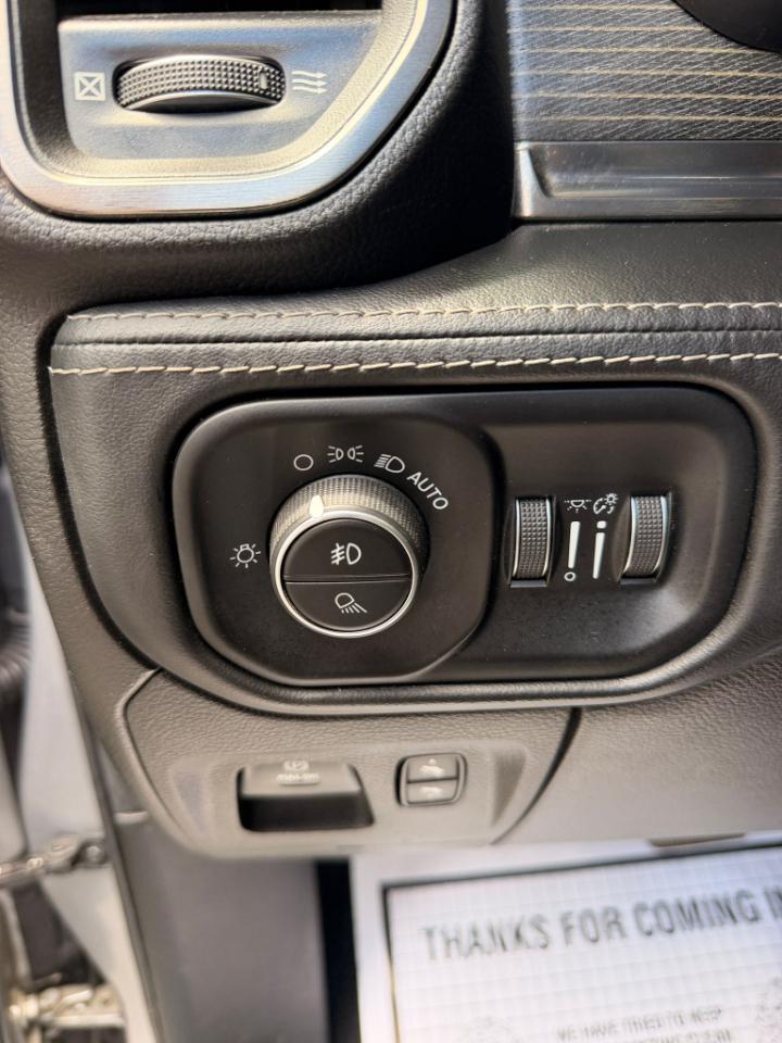 RAM 1500 Limited Crew Cab SWB 4WD 2019