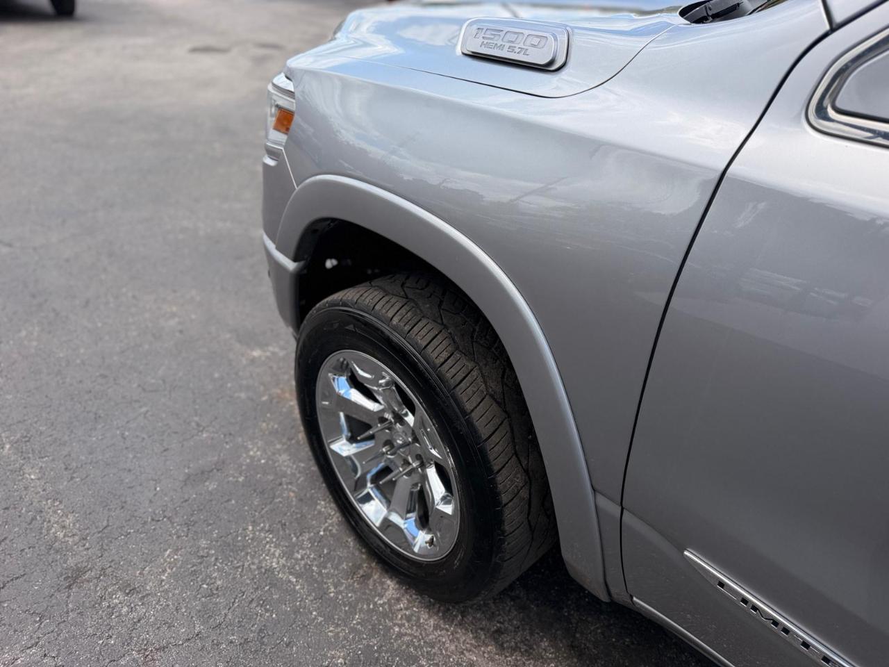 RAM 1500 Limited Crew Cab SWB 4WD 2019