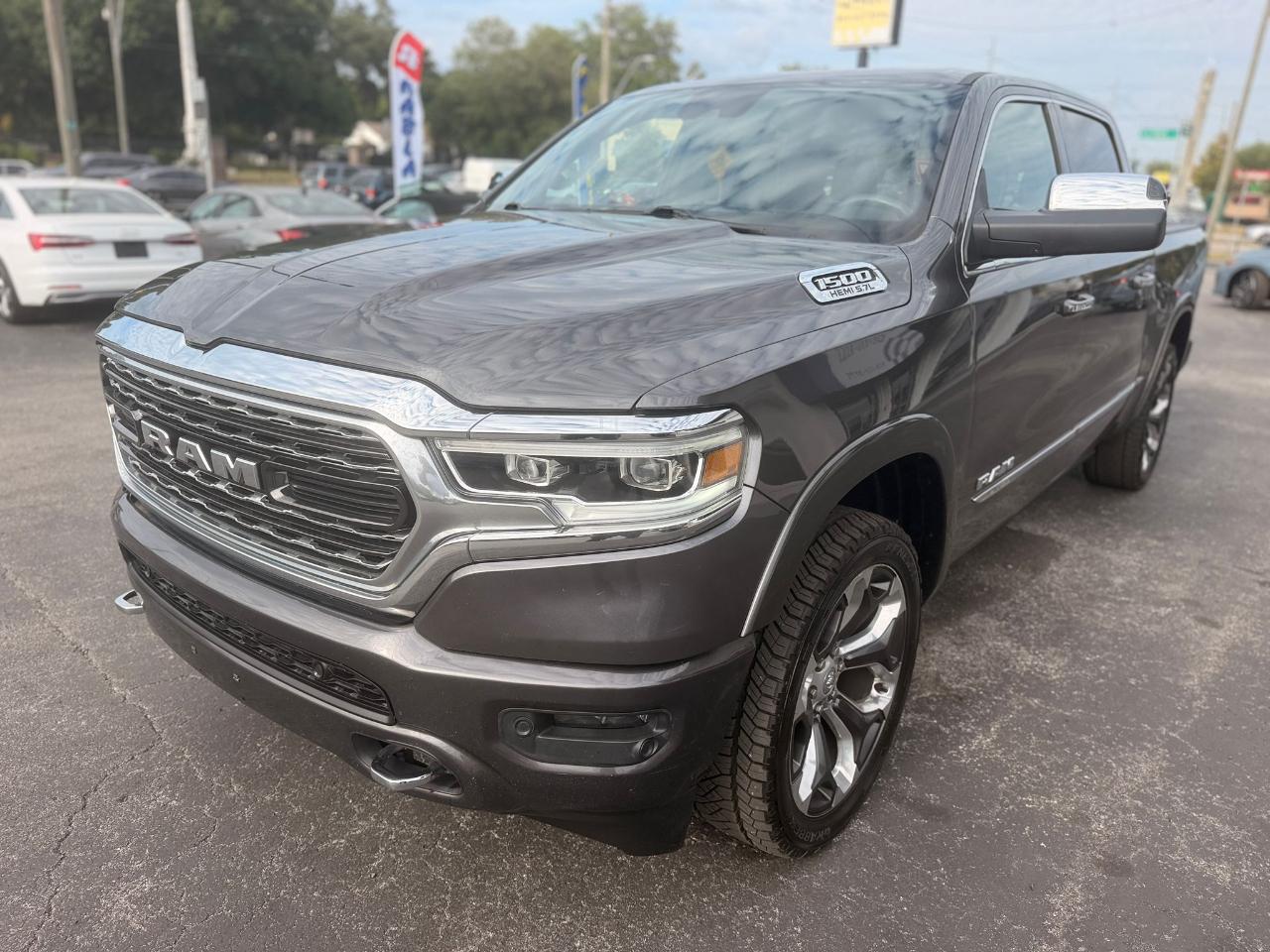 RAM 1500 Limited Crew Cab SWB 4WD 2019