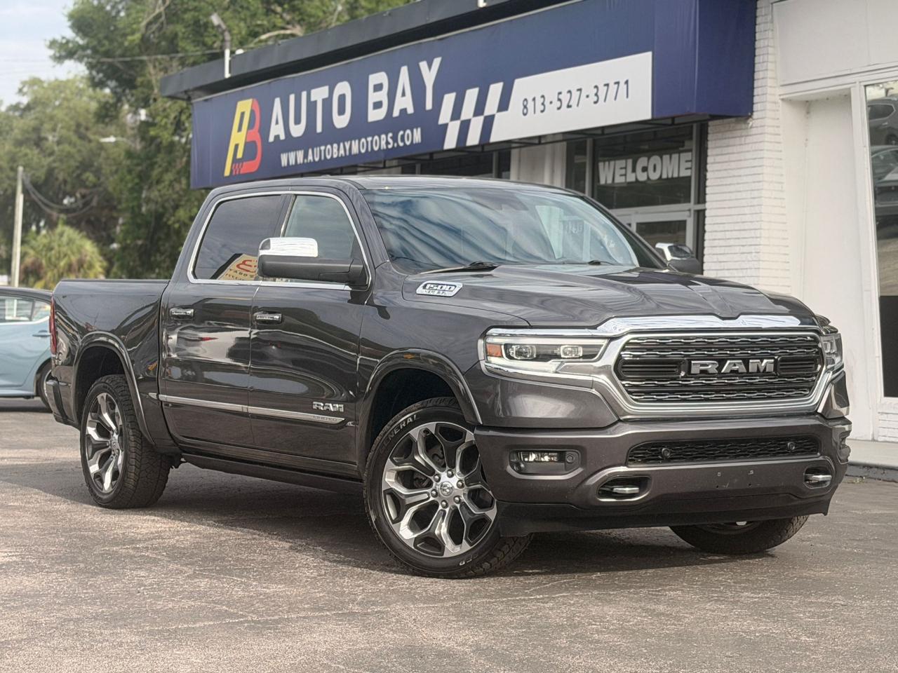RAM 1500 Limited Crew Cab SWB 4WD 2019