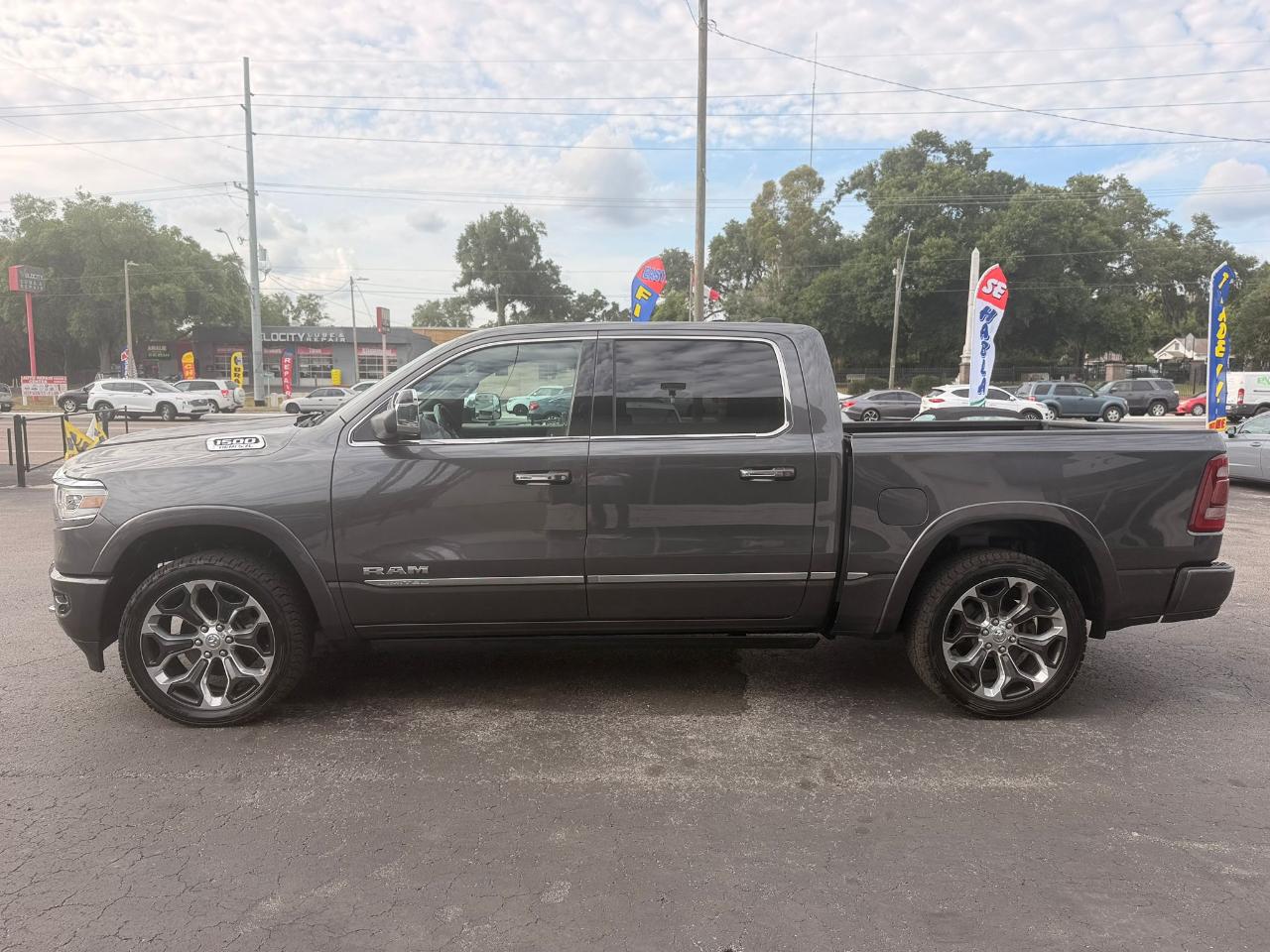 RAM 1500 Limited Crew Cab SWB 4WD 2019
