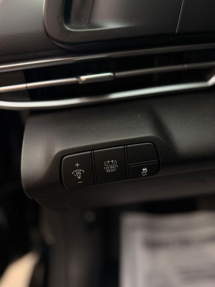 Hyundai Elantra Hybrid Blue 2025