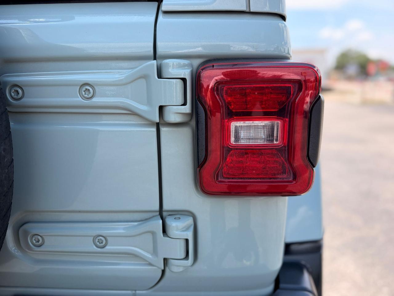Jeep Wrangler 4xe Sahara 2024
