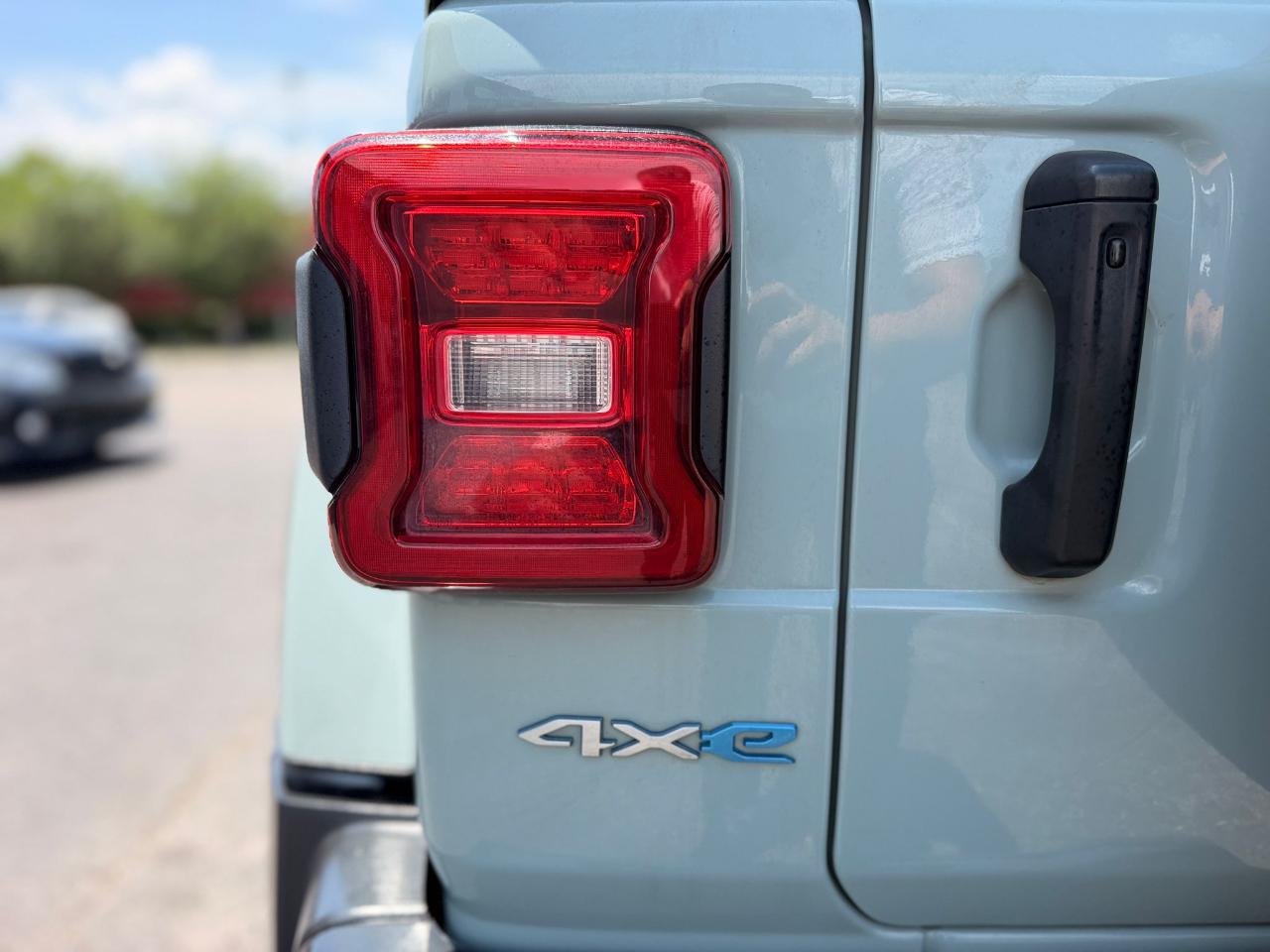 Jeep Wrangler 4xe Sahara 2024