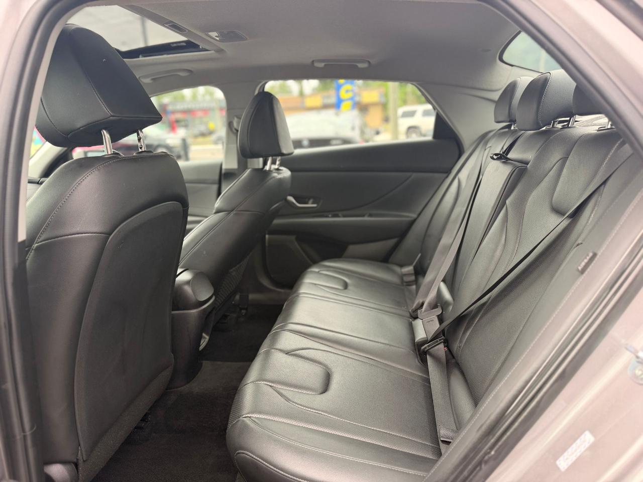 Hyundai Elantra Limited 2024