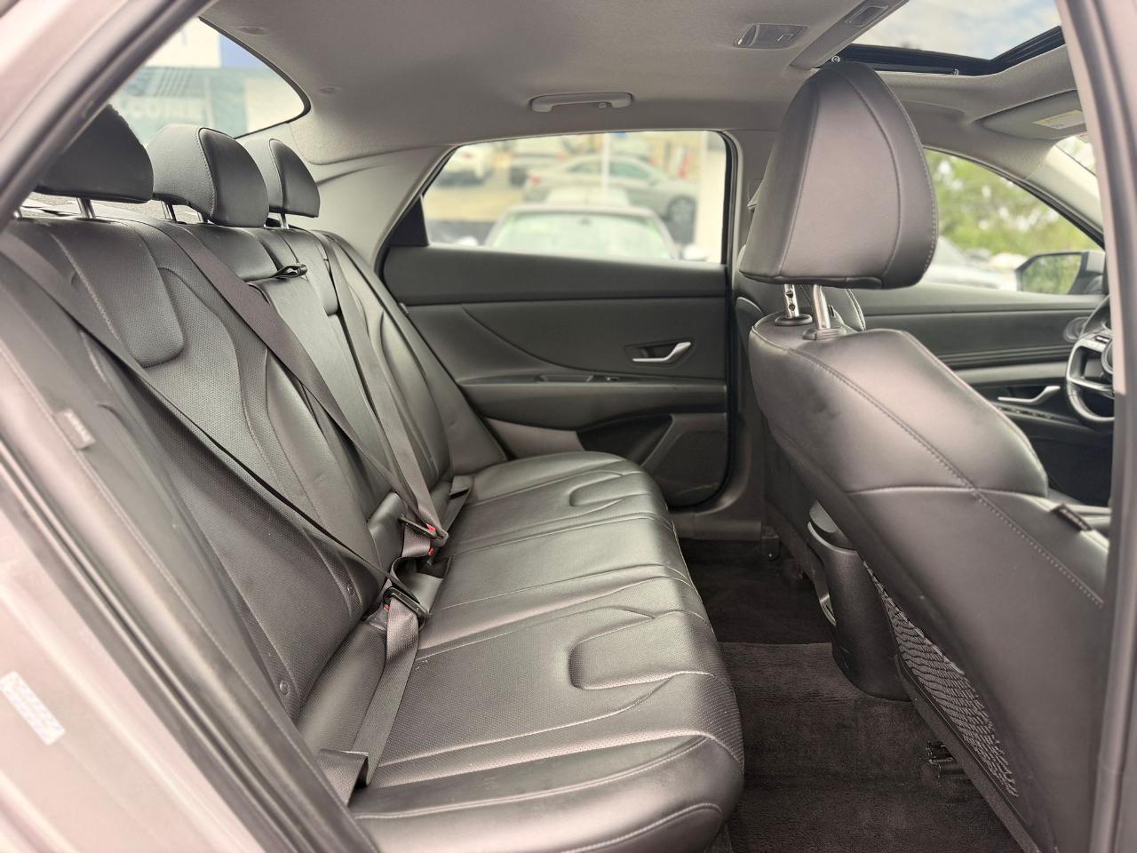 Hyundai Elantra Limited 2024