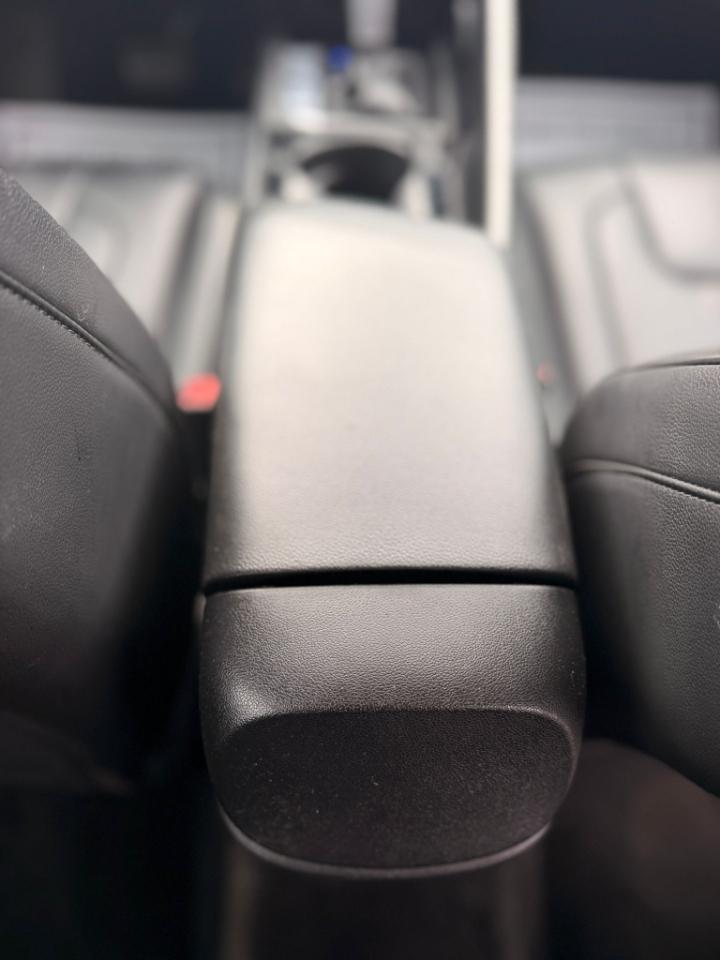 Hyundai Elantra Limited 2024
