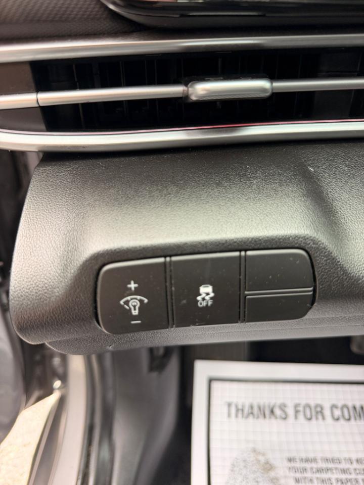 Hyundai Elantra Limited 2024