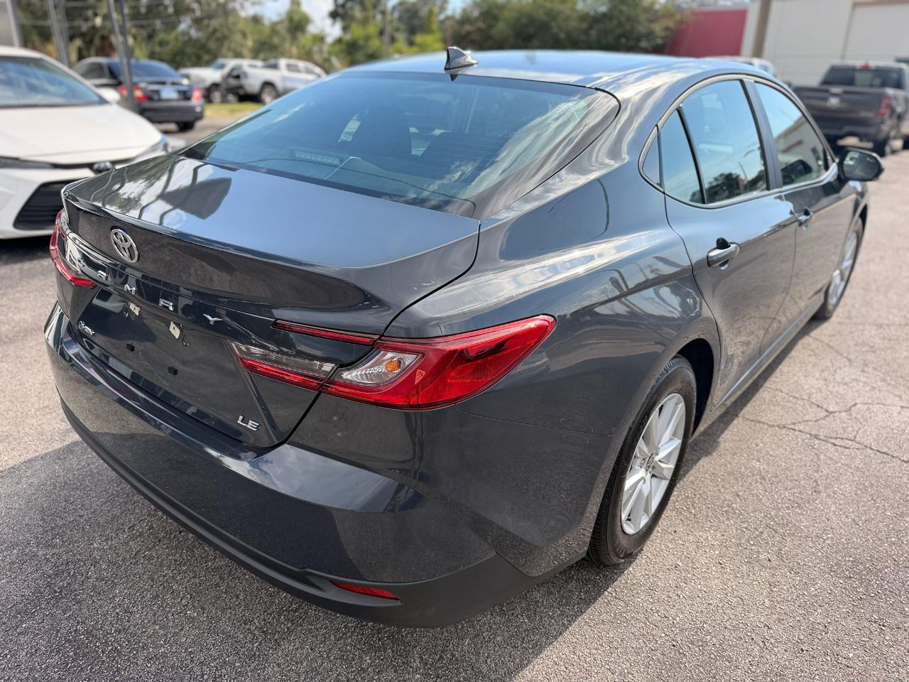 Toyota Camry Hybrid LE 2026