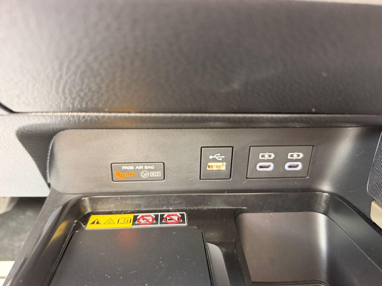 Toyota Camry Hybrid LE 2026