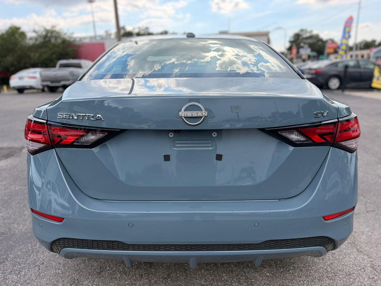Nissan Sentra SV 2024