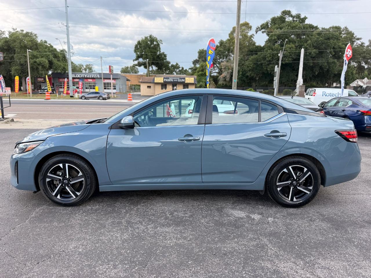 Nissan Sentra SV 2024