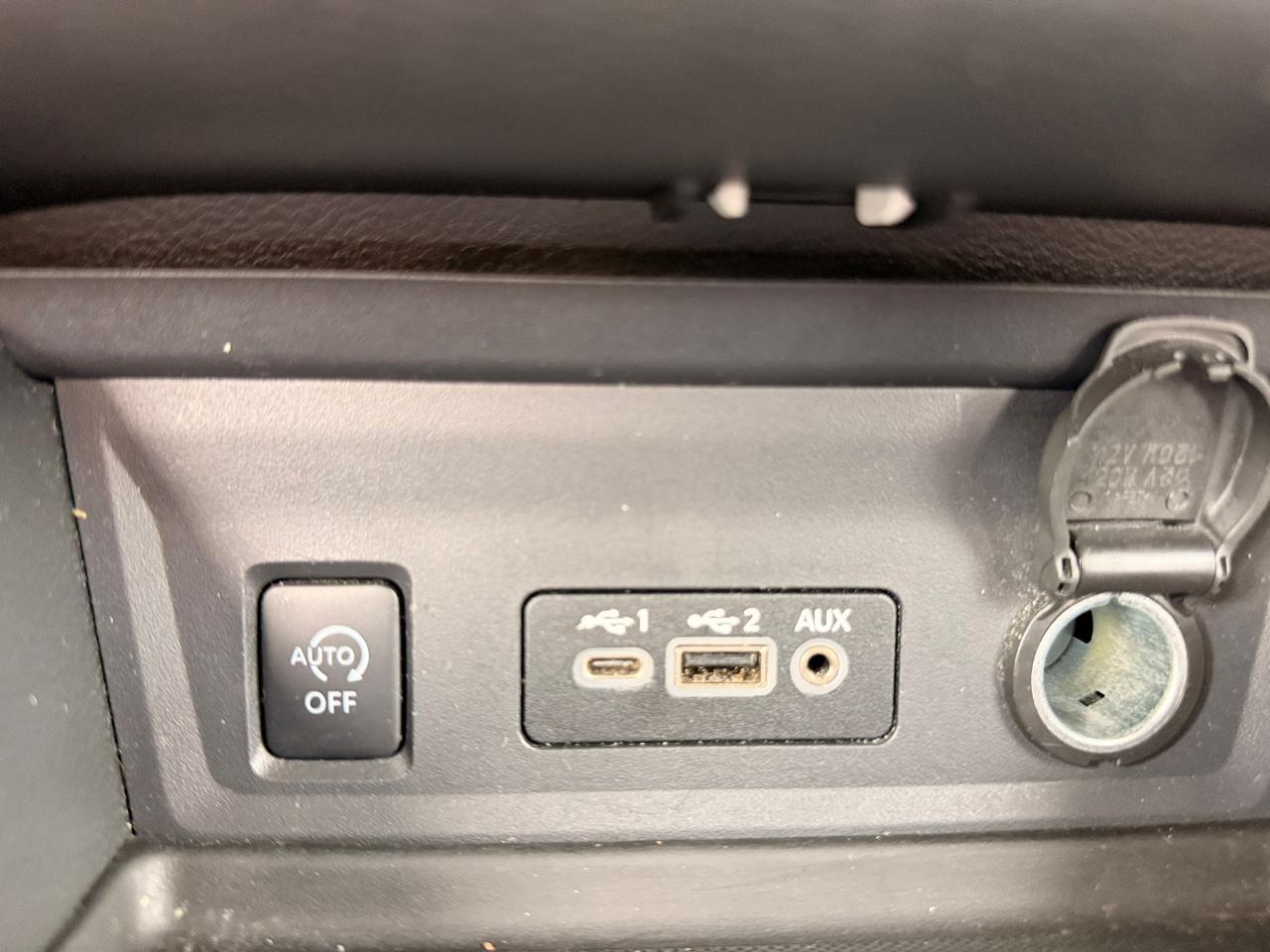 Nissan Sentra SV 2024