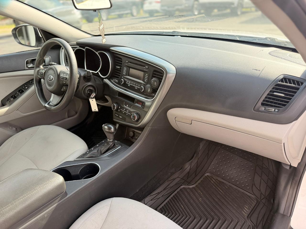 Kia Optima LX 2015
