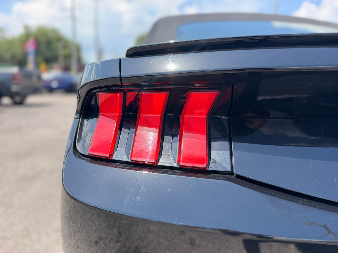 Ford Mustang EcoBoost Premium Convertible 2024