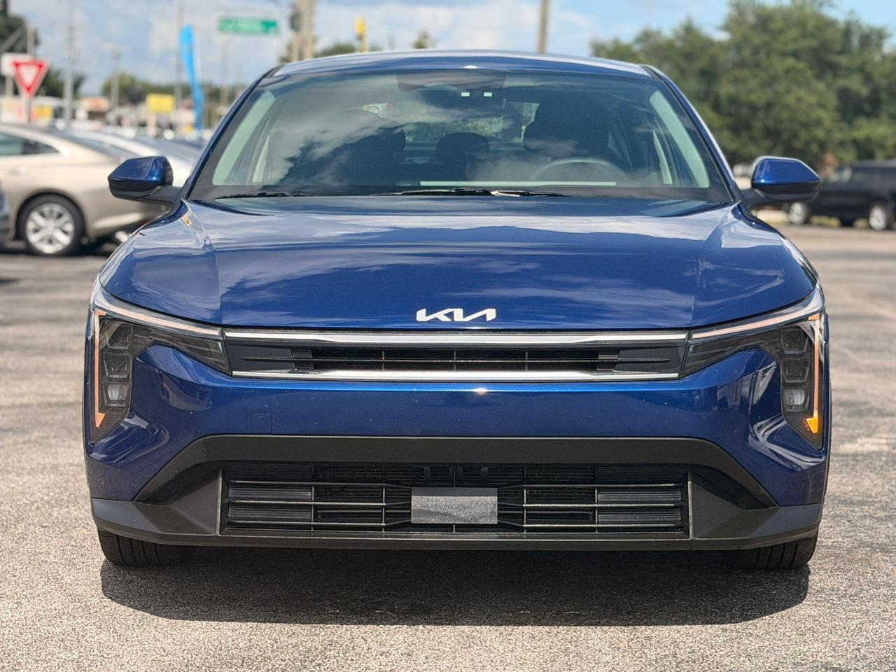Kia K4 LX 2025