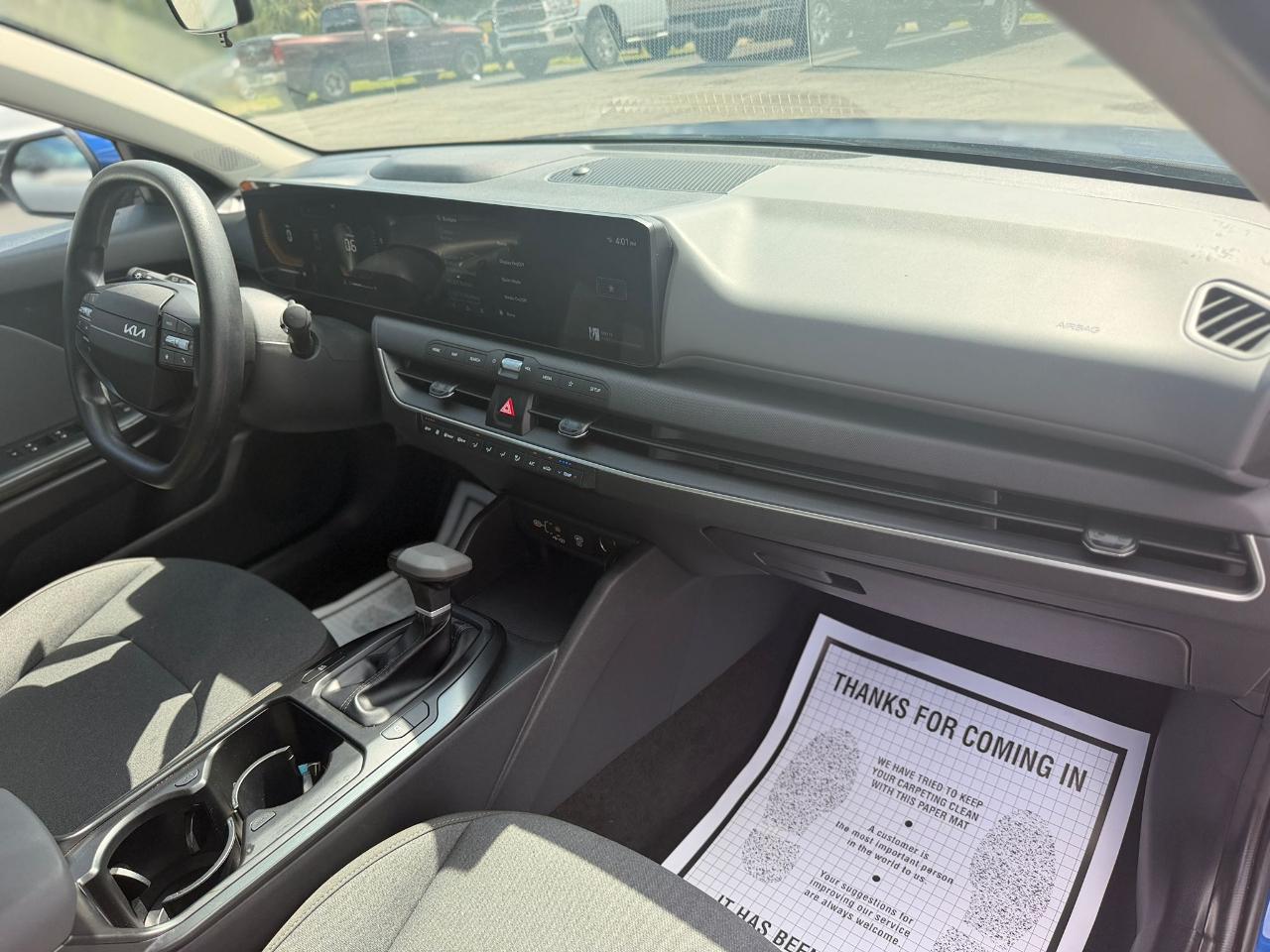 Kia K4 LX 2025