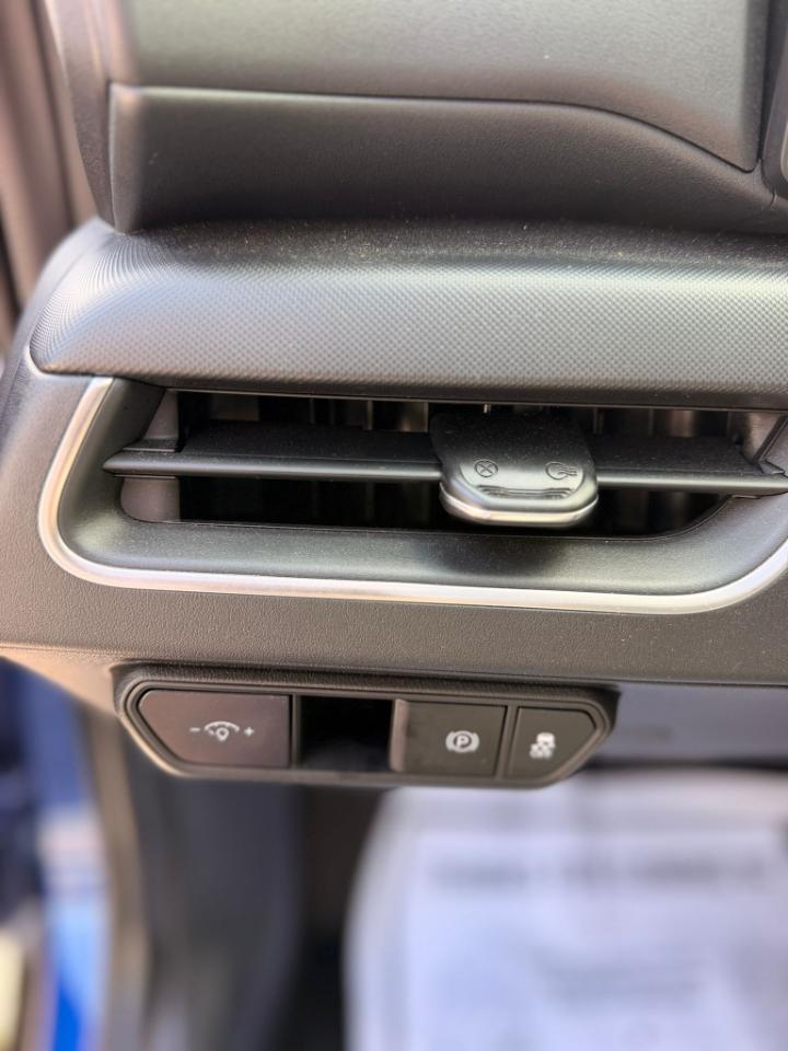 Kia K4 LX 2025