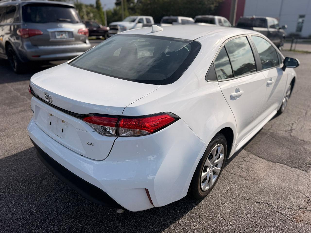 Toyota Corolla LE 2025