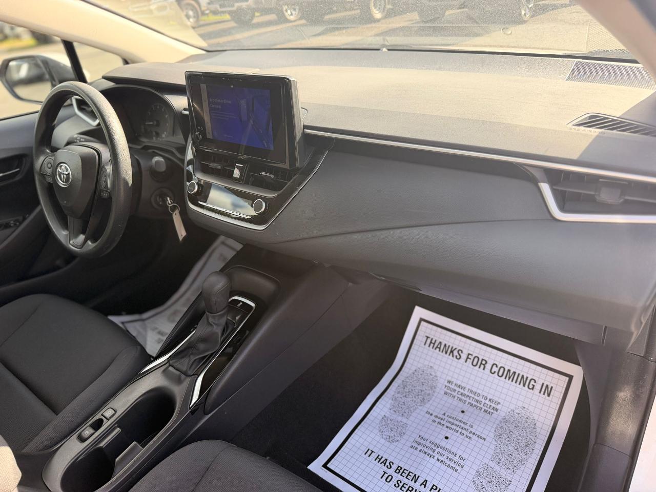 Toyota Corolla LE 2025