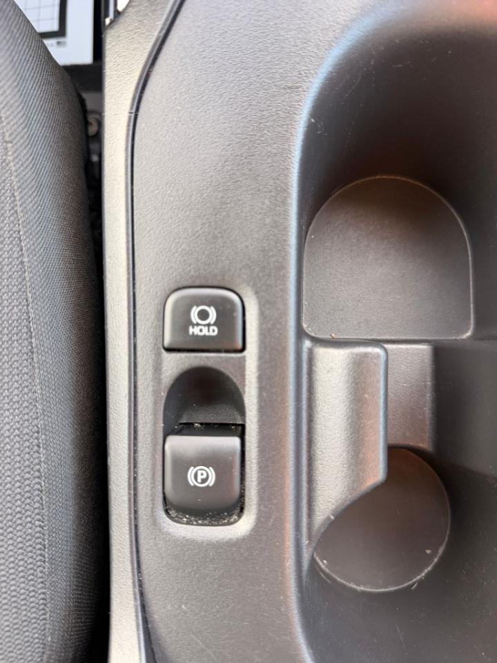 Toyota Corolla LE 2025