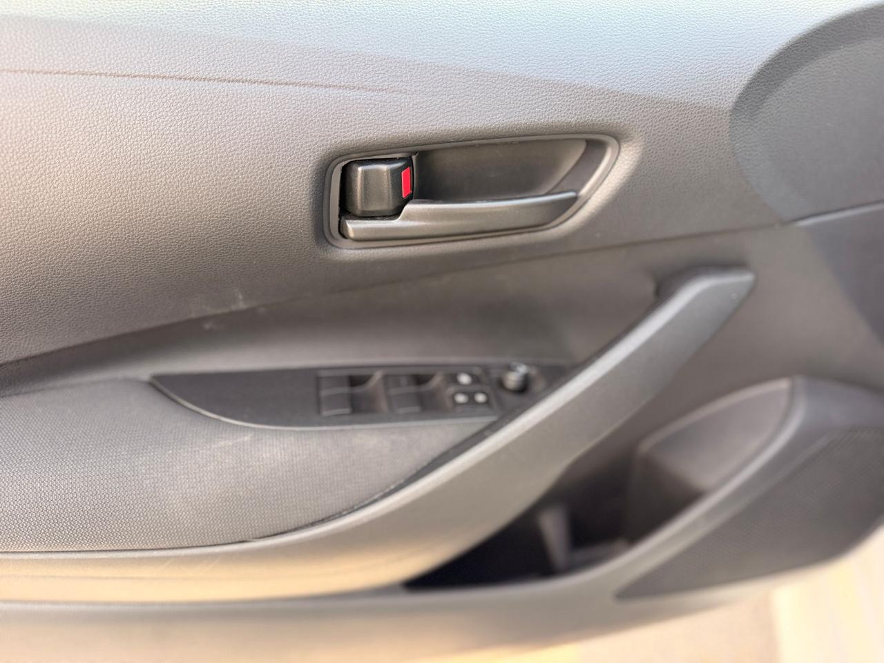 Toyota Corolla LE 2025