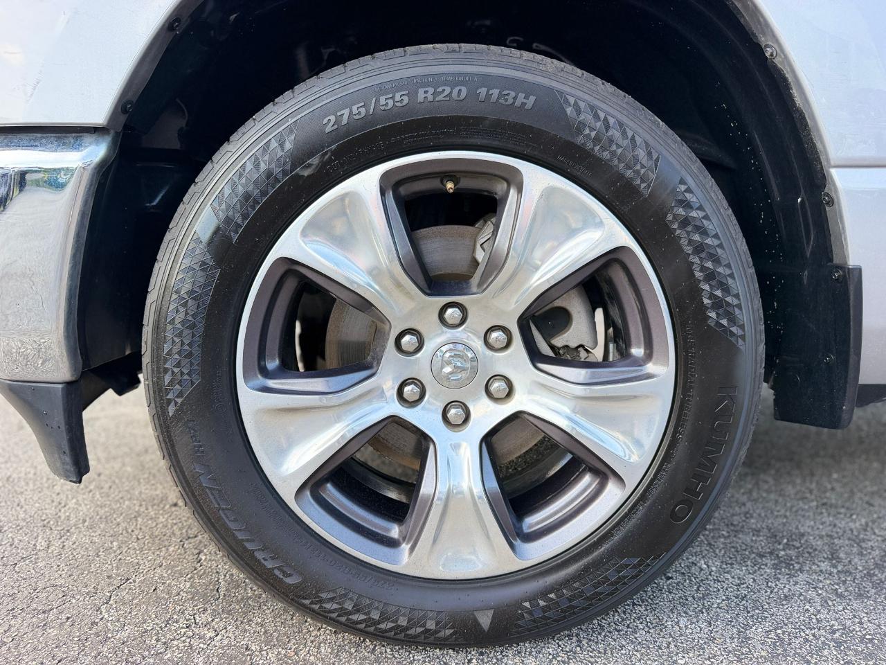 RAM 1500 Laramie Crew Cab SWB 2WD 2024