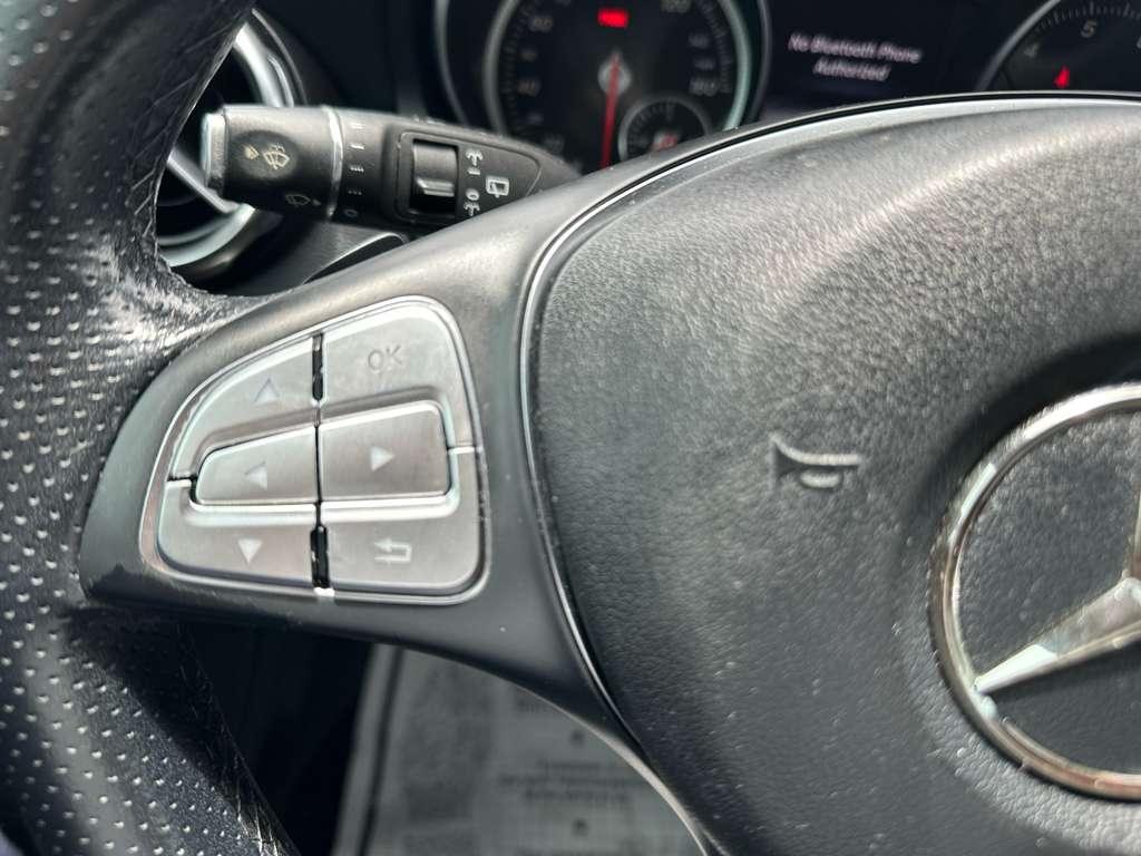 Mercedes-Benz GLA-Class GLA250 2019