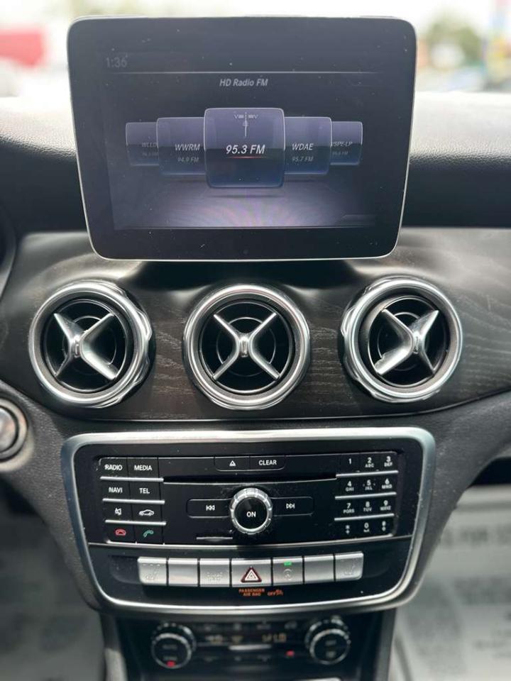 Mercedes-Benz GLA-Class GLA250 2019