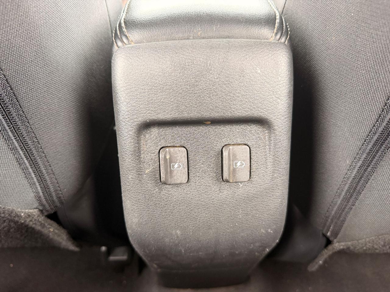 Nissan Kicks SR 2023