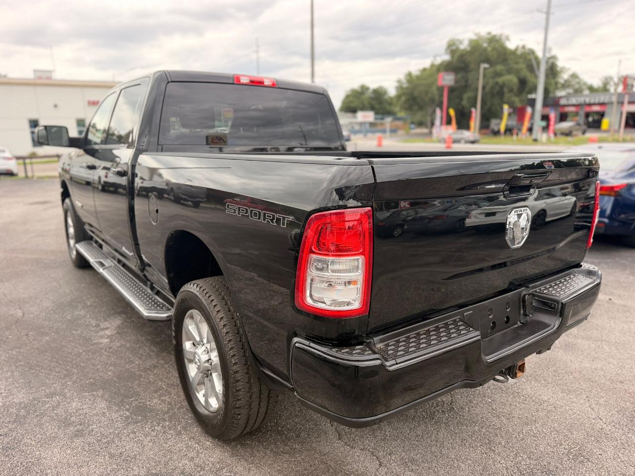 RAM 2500 Big Horn Crew Cab 4WD 2022