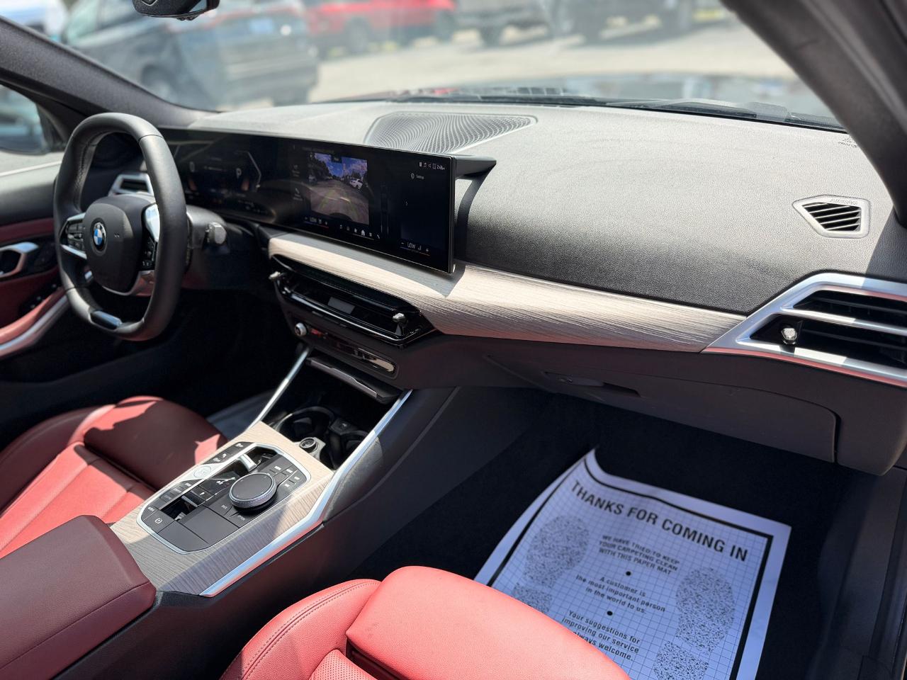 BMW 3-Series 330i xDrive 2025
