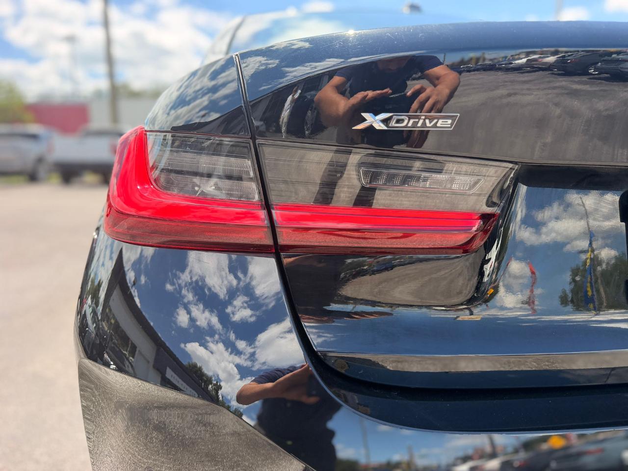 BMW 3-Series 330i xDrive 2025