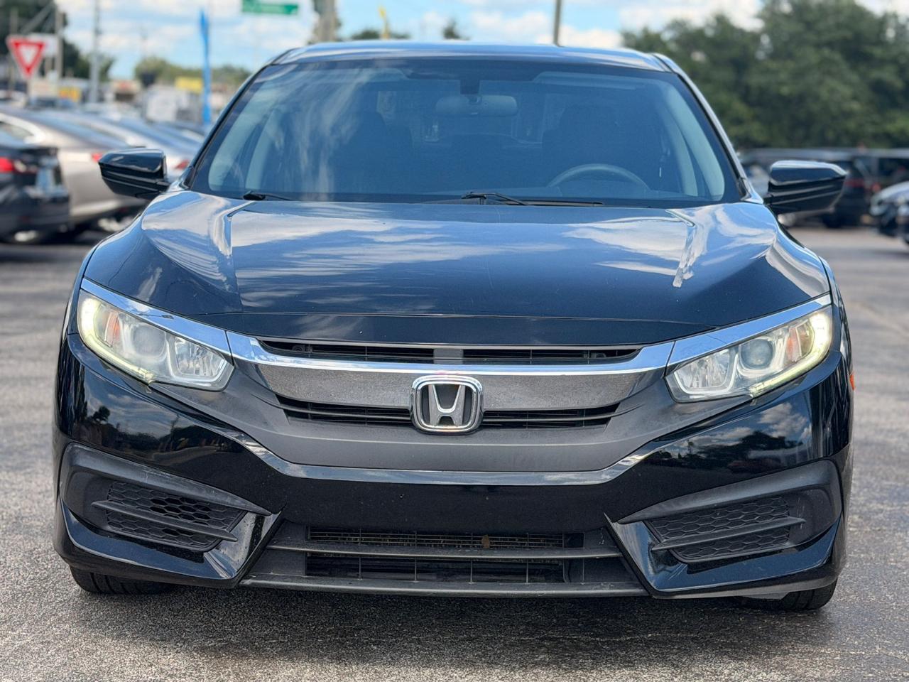 Honda Civic LX Sedan CVT 2018