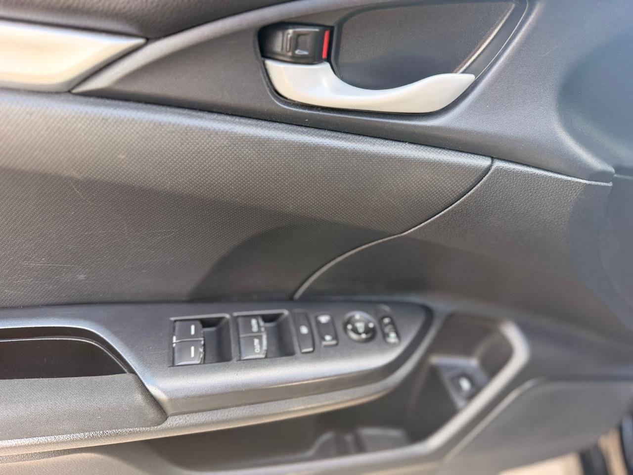 Honda Civic LX Sedan CVT 2018