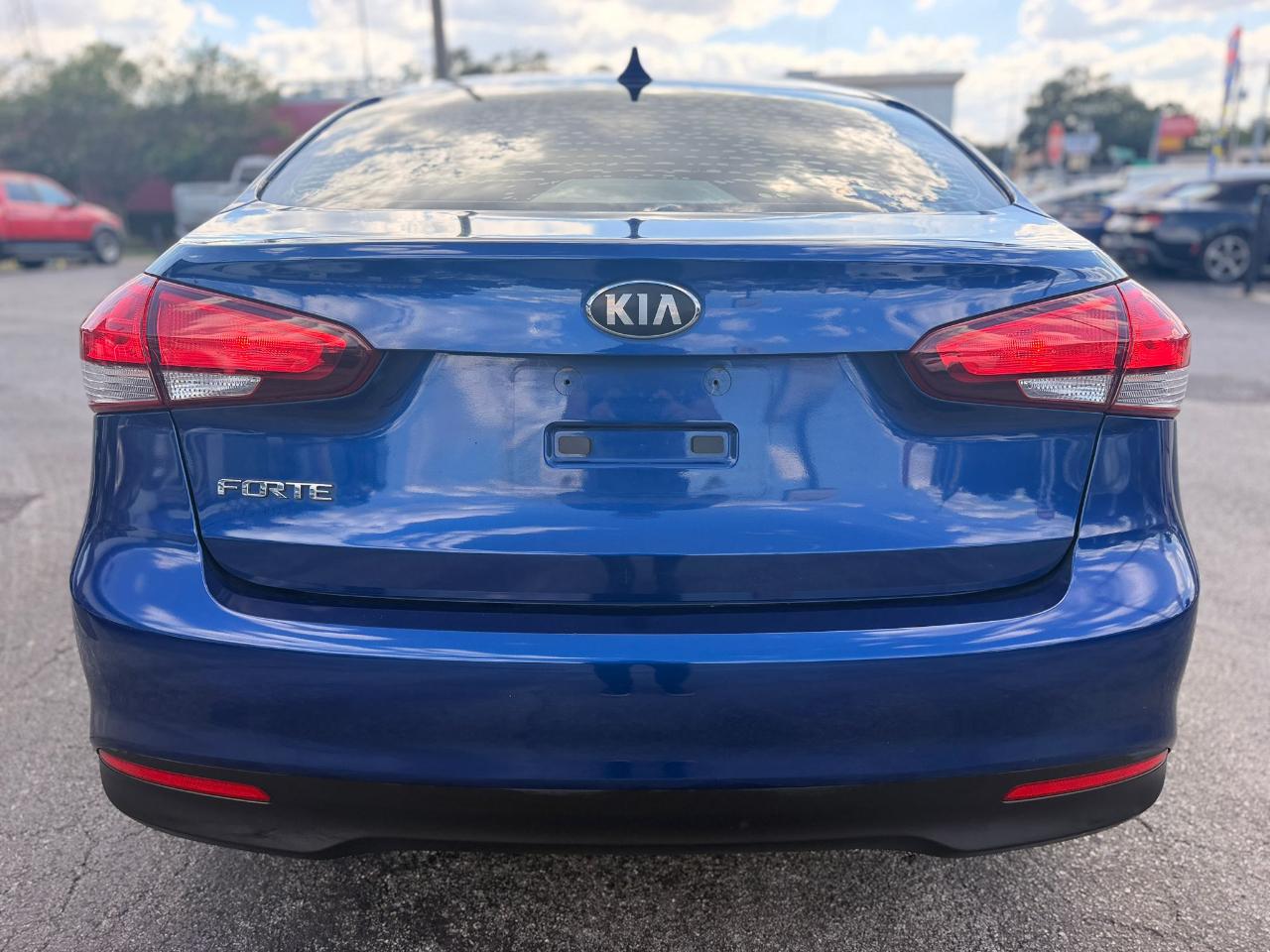 Kia Forte LX 6A 2018