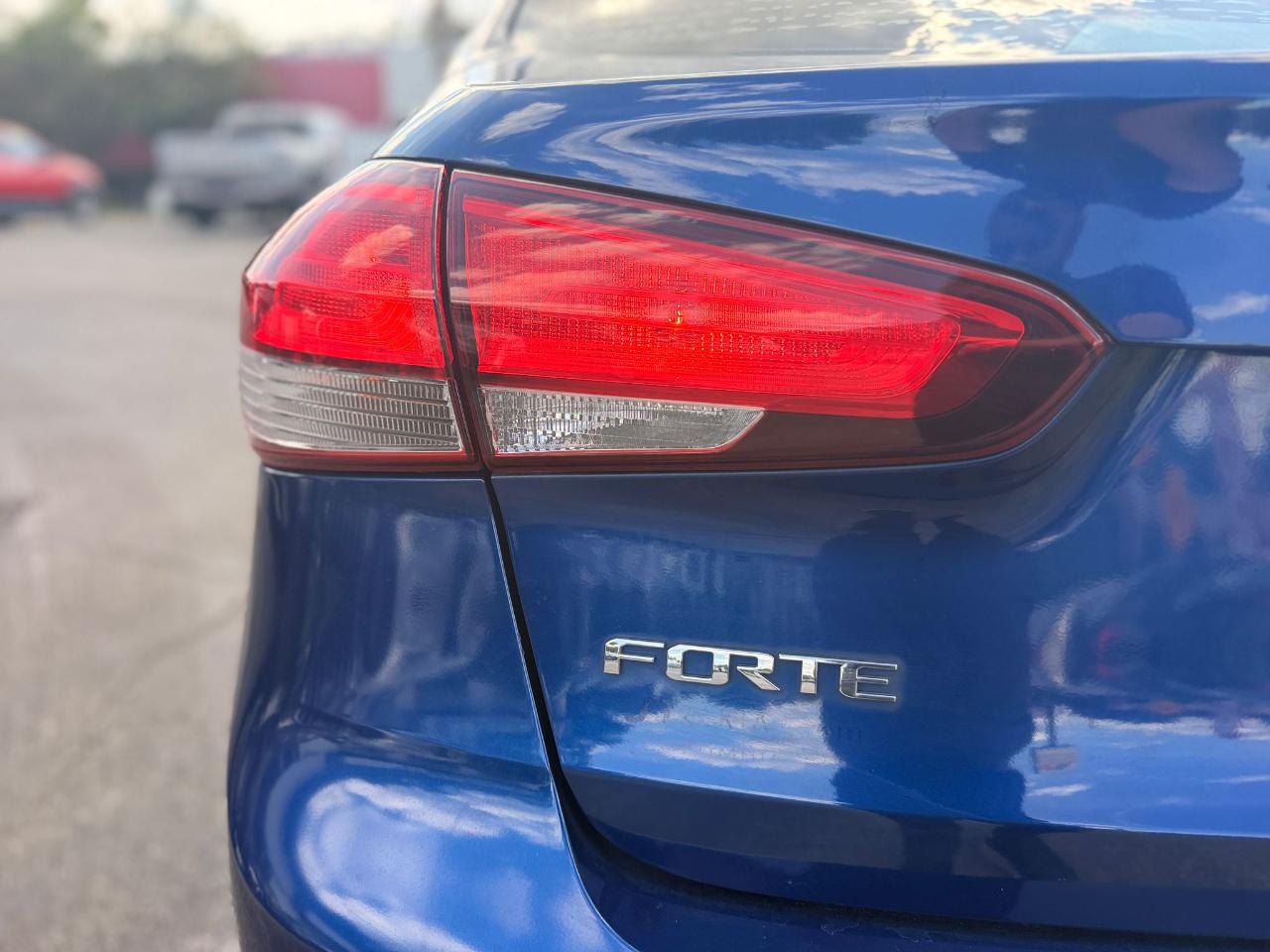 Kia Forte LX 6A 2018