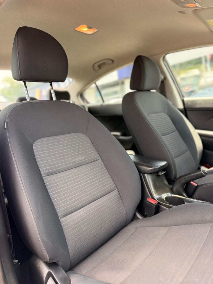 Kia Forte LX 6A 2018