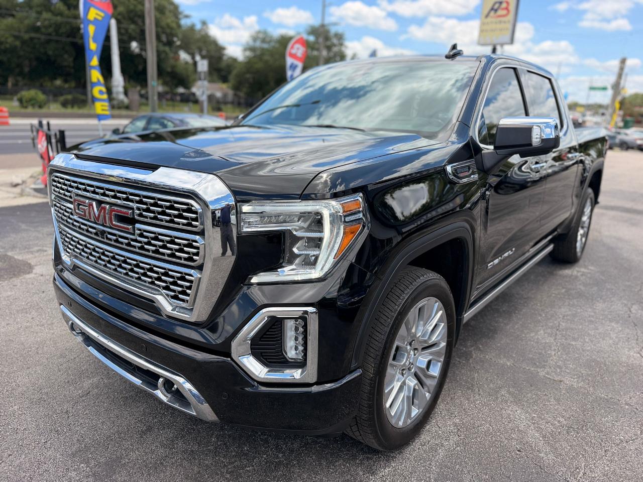 GMC Sierra 1500 Denali Crew Cab 4WD 2021