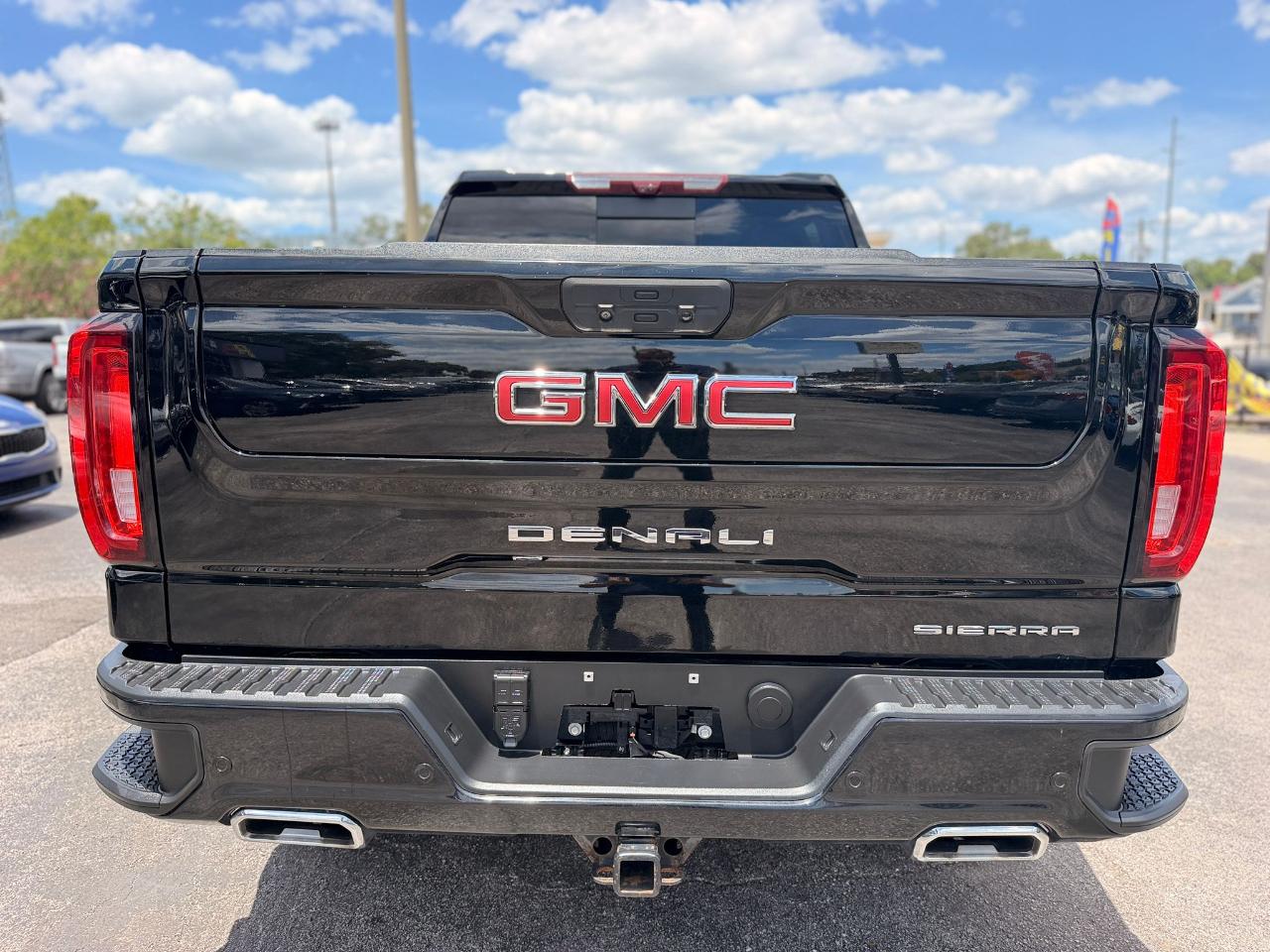 GMC Sierra 1500 Denali Crew Cab 4WD 2021