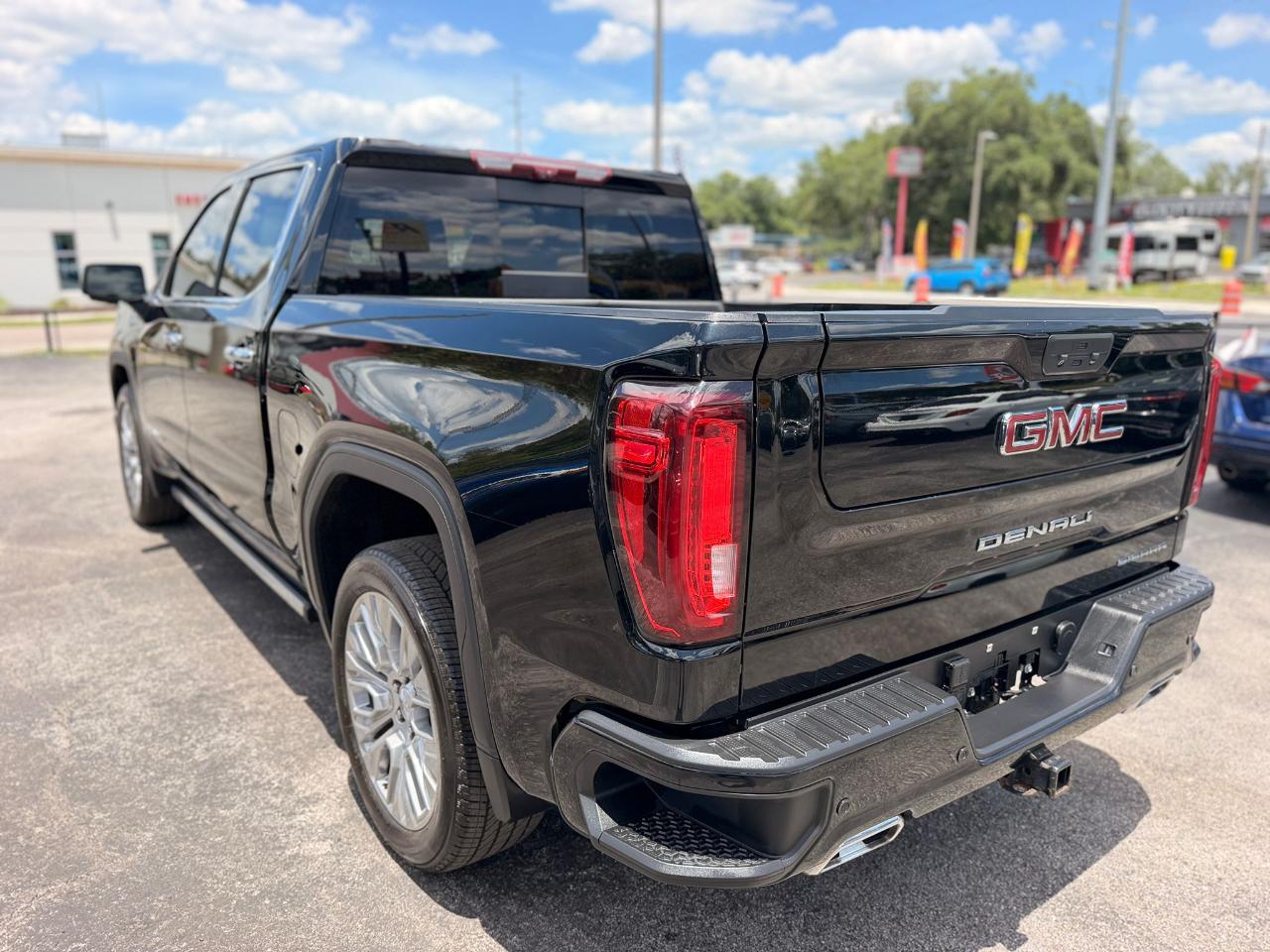GMC Sierra 1500 Denali Crew Cab 4WD 2021