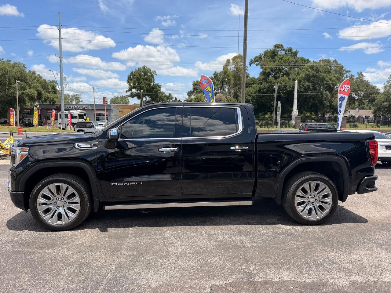 GMC Sierra 1500 Denali Crew Cab 4WD 2021